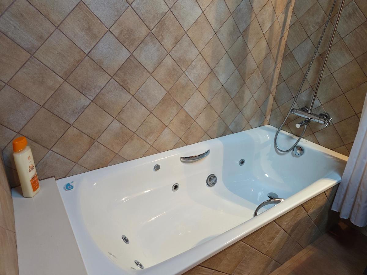 Els Tres Sols Villa Camprodon Ngoại thất bức ảnh